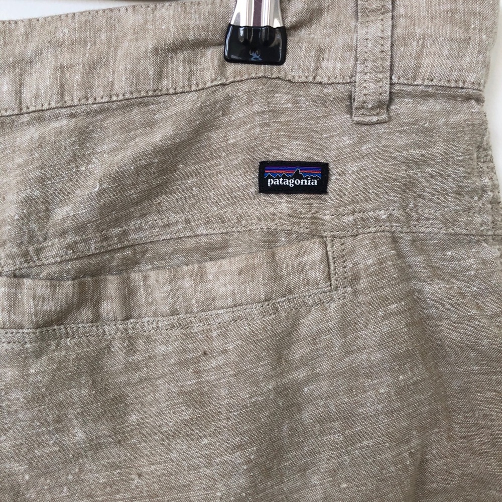 Patagonia Organic Cotton/Hemp Beige Shorts (36) - Picture 4 of 6
